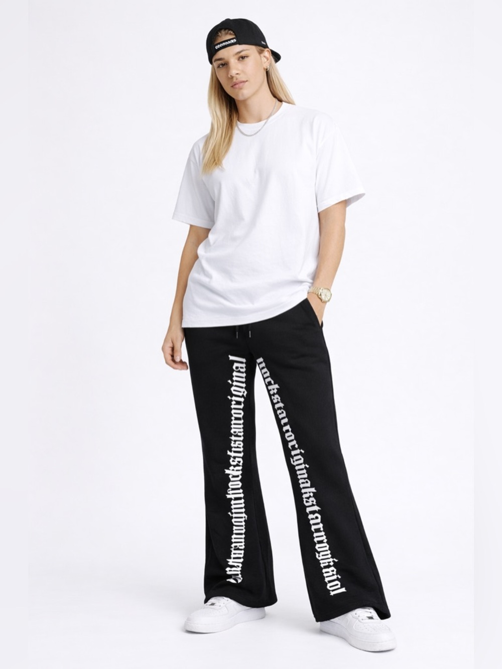 NWT Black Flare Sweatpants Gothic Lettering – Rockstar Original – Size XXL